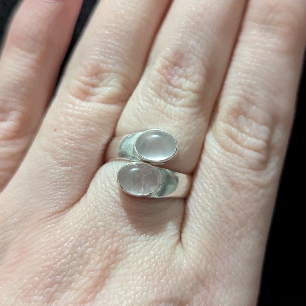 Silver Plated Pastel Pink Rose Quartz Gemstone Bypass Statement Ring - Size 8